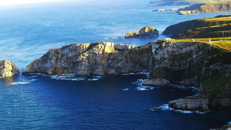 Descubre el Cabo Peñas: Naturaleza, Historia y Cultura en Asturias