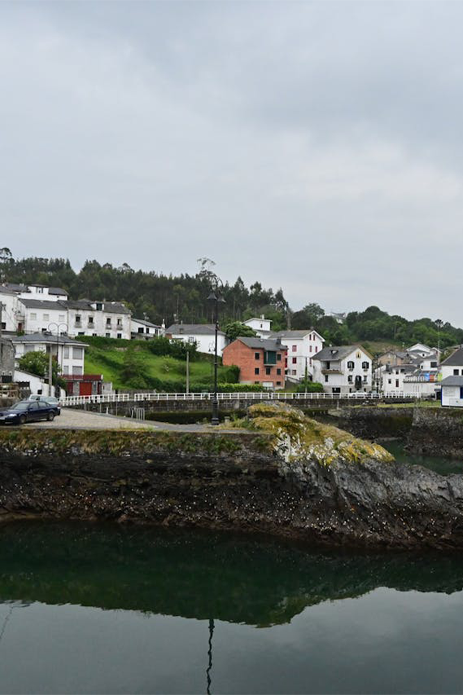 entorno-luarca-hotel-40nudos